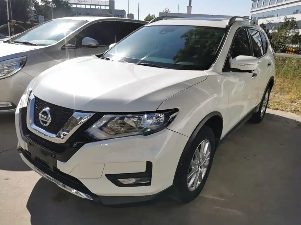 Nissan X-Trail — фото 2