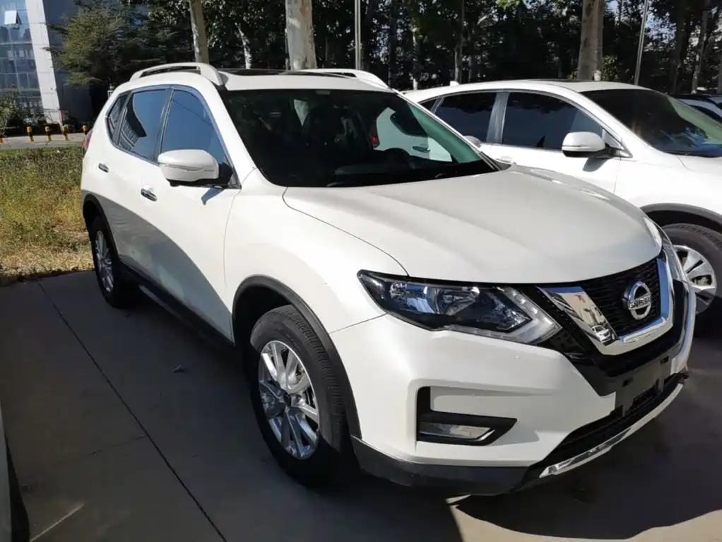 Nissan X-Trail — фото 4