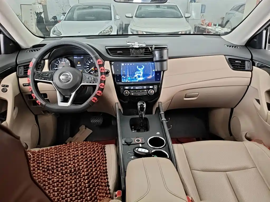 Nissan X-Trail — фото 14