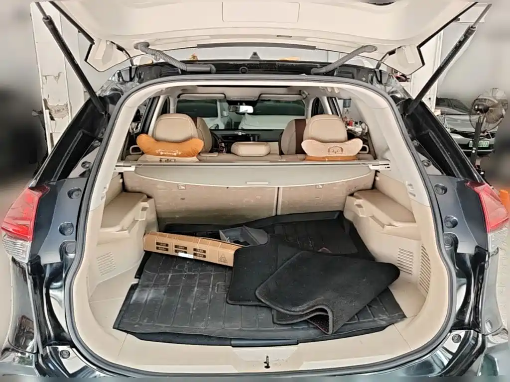 Nissan X-Trail — фото 24