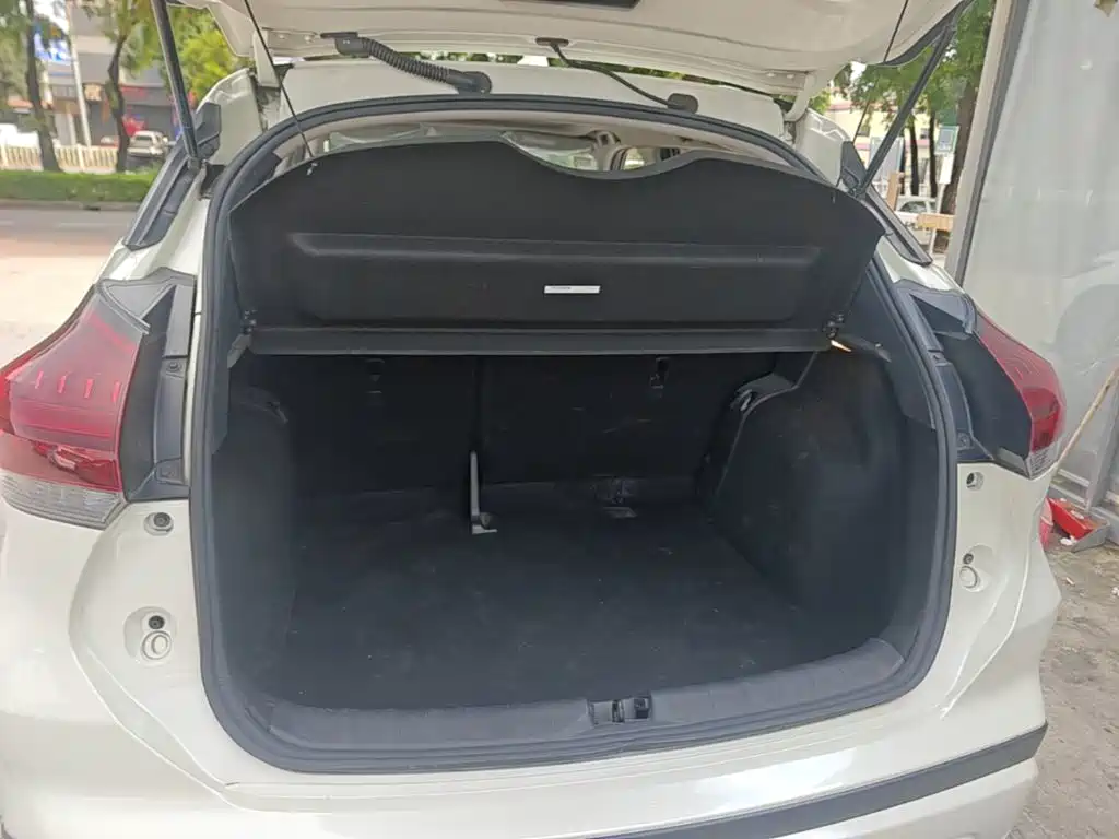 Nissan Kicks — фото 19