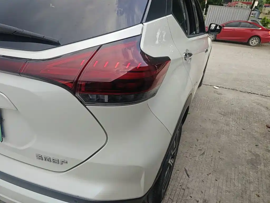 Nissan Kicks — фото 8