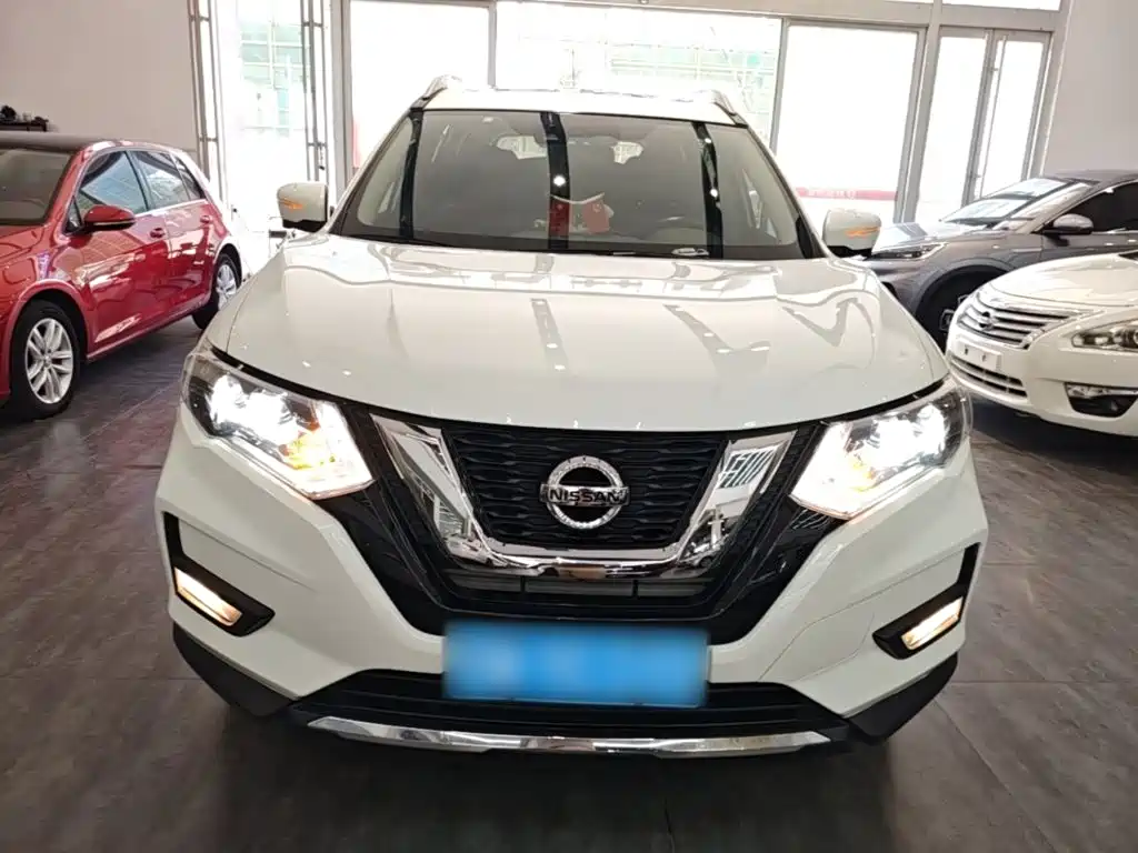 Nissan X-Trail — фото 3