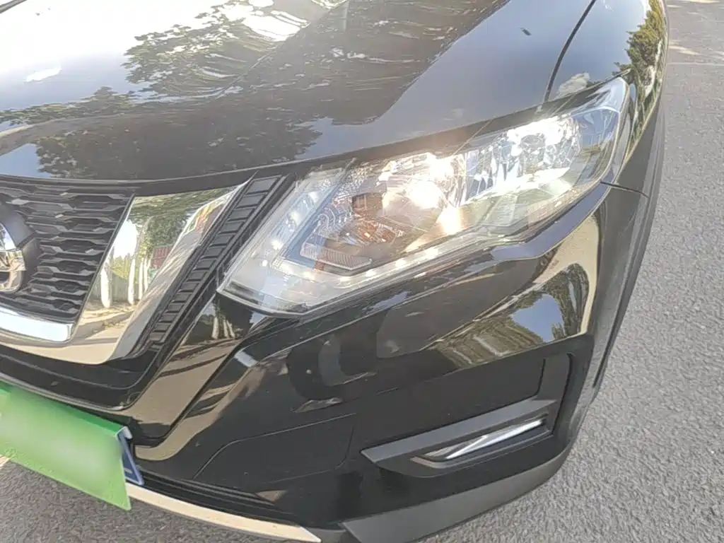 Nissan X-Trail — фото 24