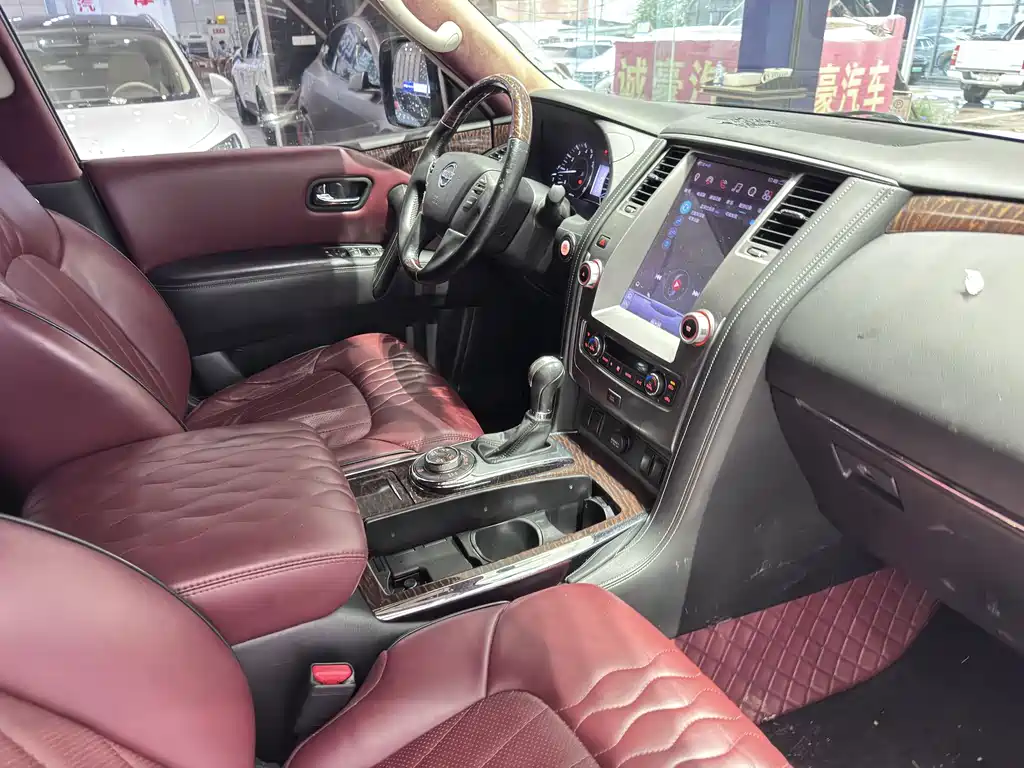 Nissan Patrol — фото 11