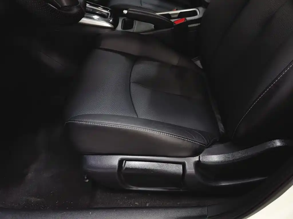 Nissan Sylphy — фото 20