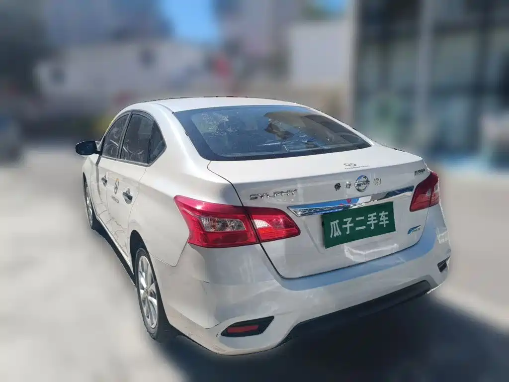 Nissan Sylphy — фото 4