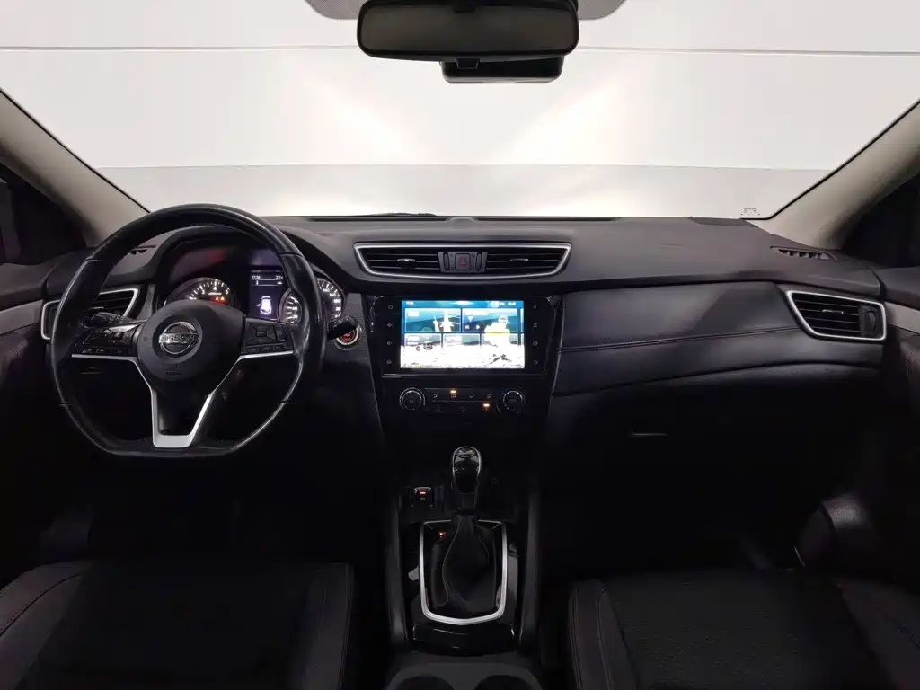 Nissan Qashqai — фото 5