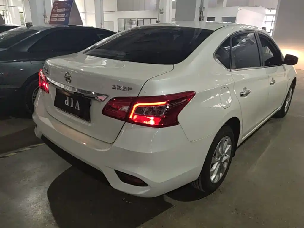 Nissan Sylphy — фото 8