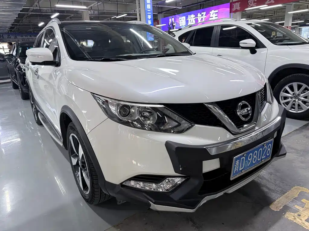 Nissan Qashqai — фото 3