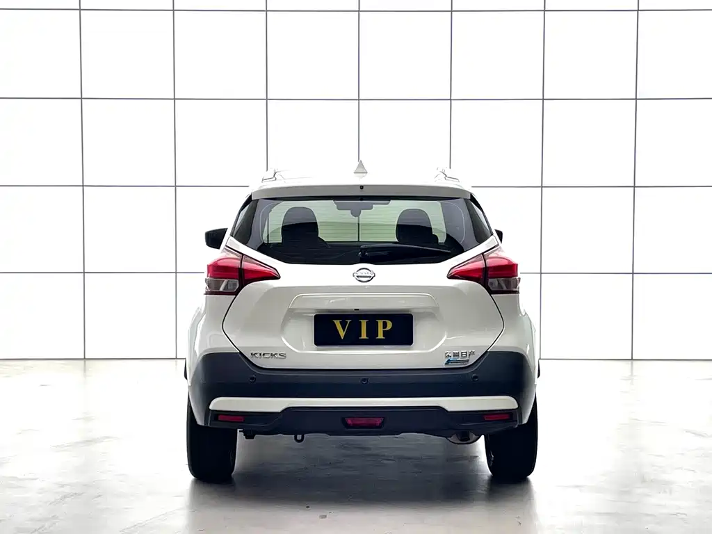 Nissan Kicks — фото 5