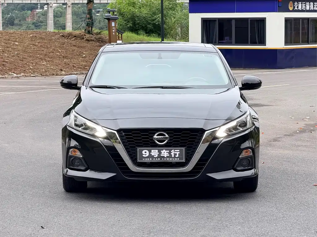 Nissan Teana — фото 2