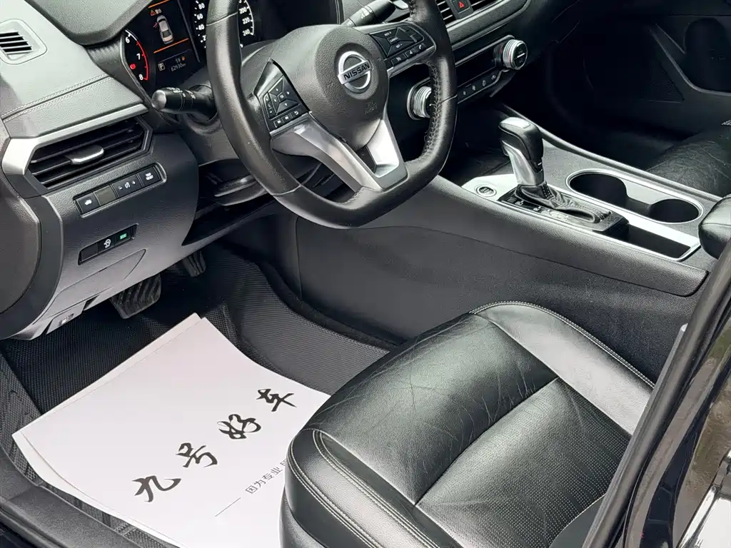 Nissan Teana — фото 4