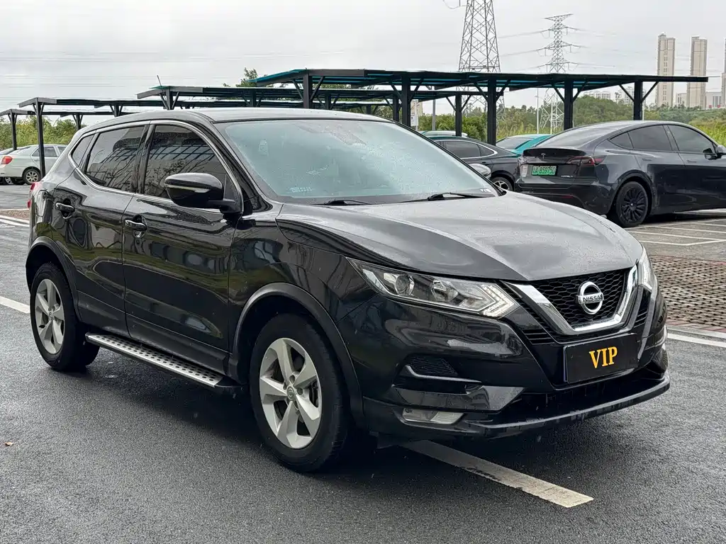 Nissan Qashqai — фото 2
