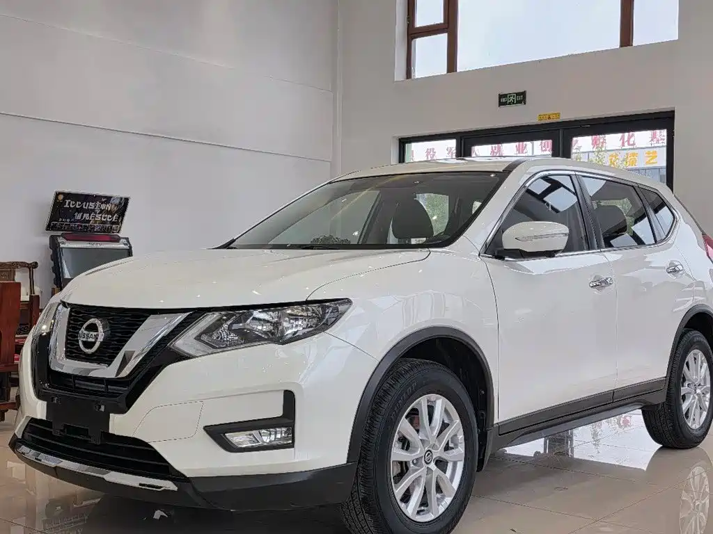 Nissan X-Trail — фото 3