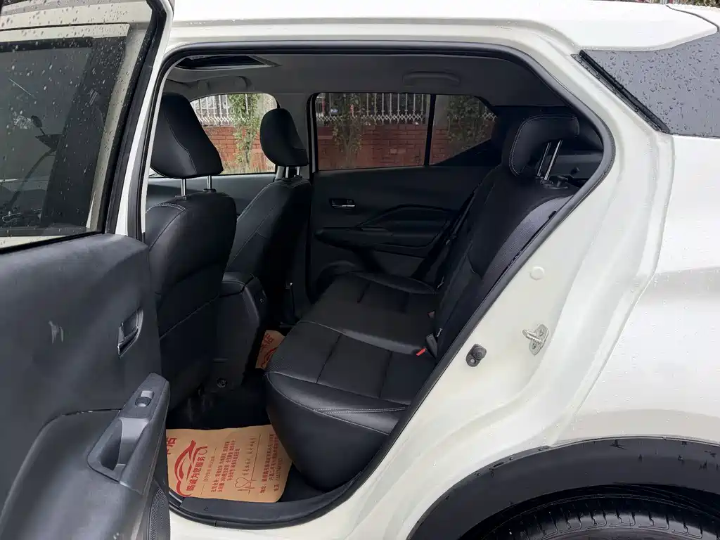 Nissan Kicks — фото 7
