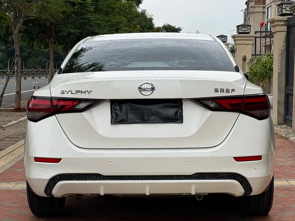 Nissan Sylphy — фото 8