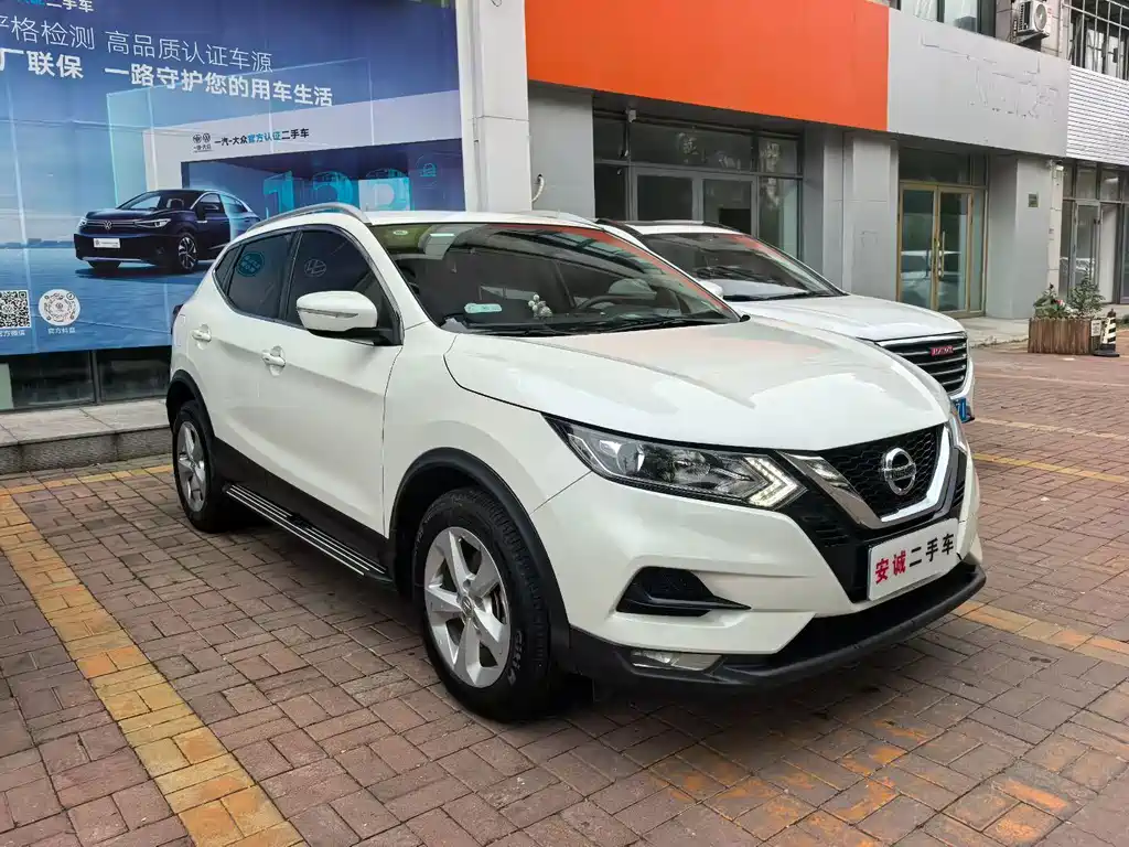 Nissan Qashqai — фото 3