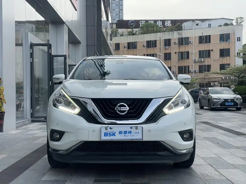 Nissan Murano — фото 2