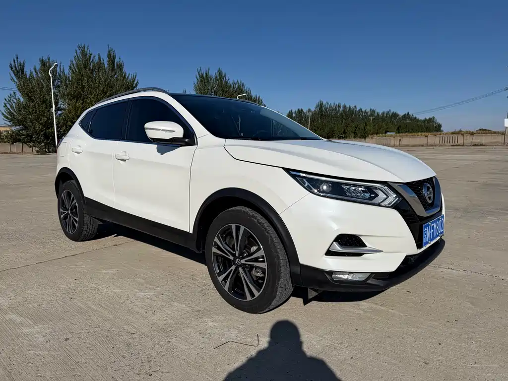 Nissan Qashqai — фото 3
