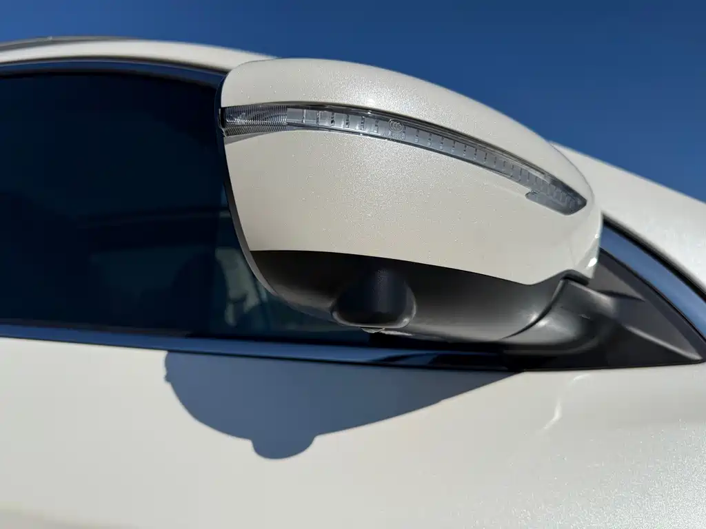 Nissan Qashqai — фото 10