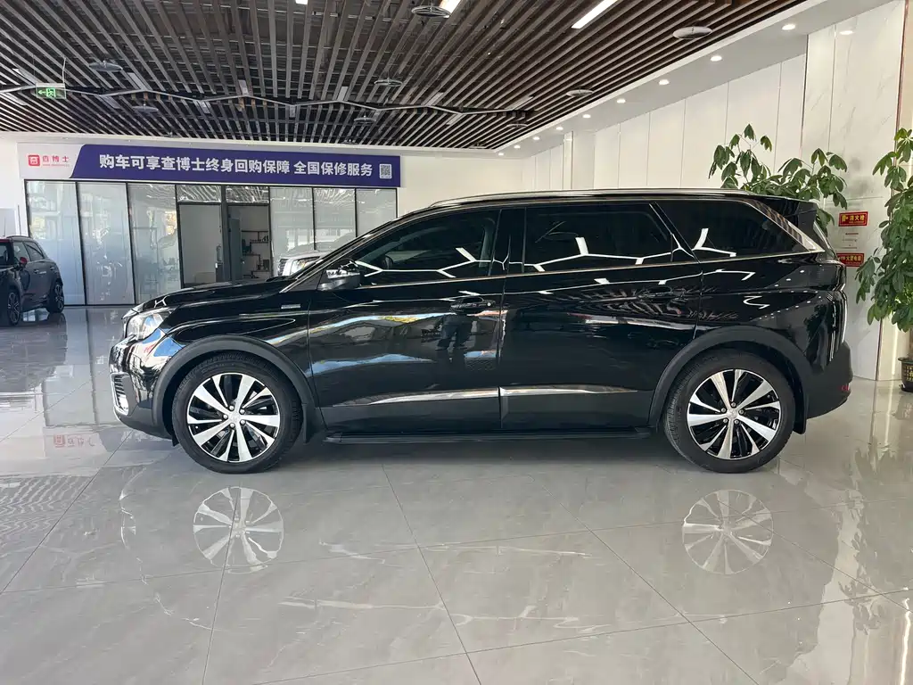 Peugeot 5008 — фото 3