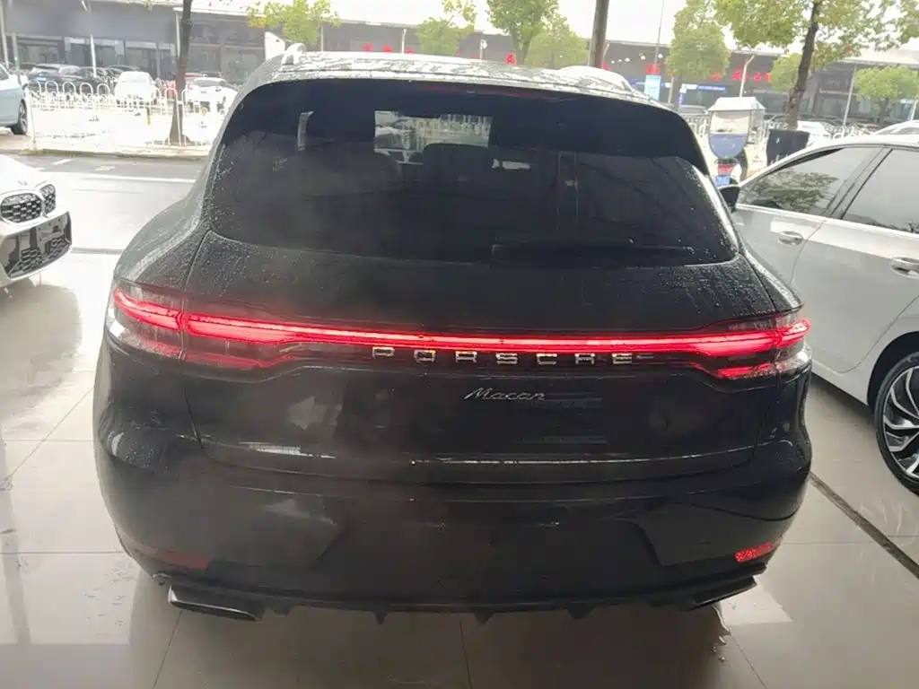 Porsche Macan — фото 6