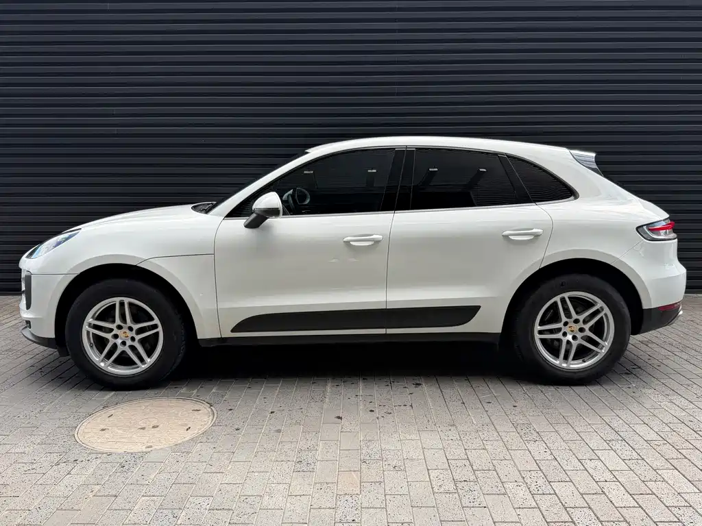 Porsche Macan — фото 5