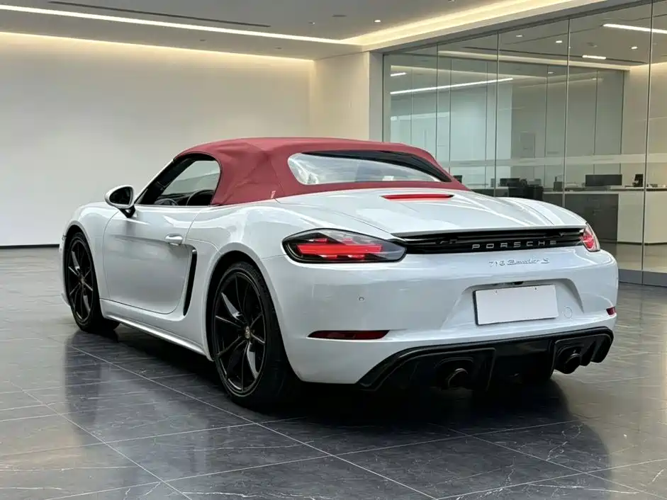 Porsche 718 — фото 4