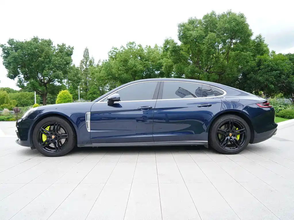 Porsche Panamera Hybrid — фото 3