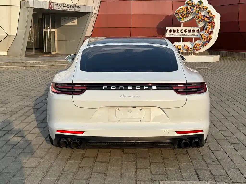 Porsche Panamera — фото 5
