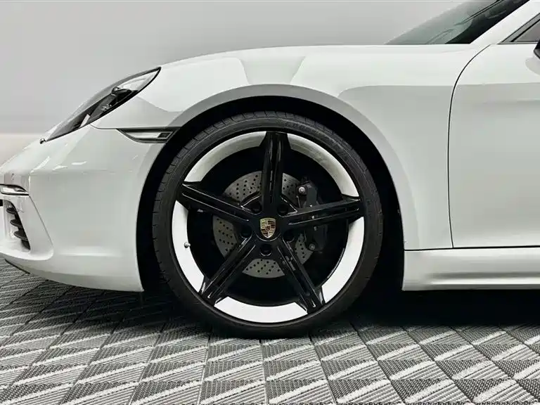 Porsche 718 — фото 8