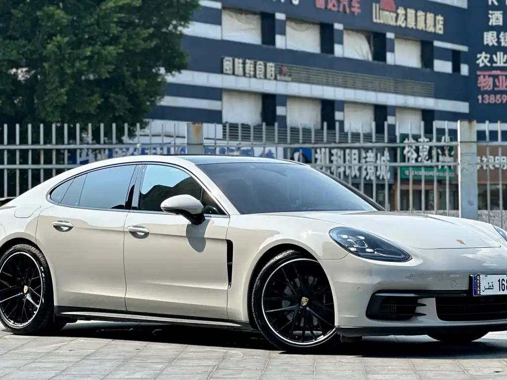 Porsche Panamera — фото 3
