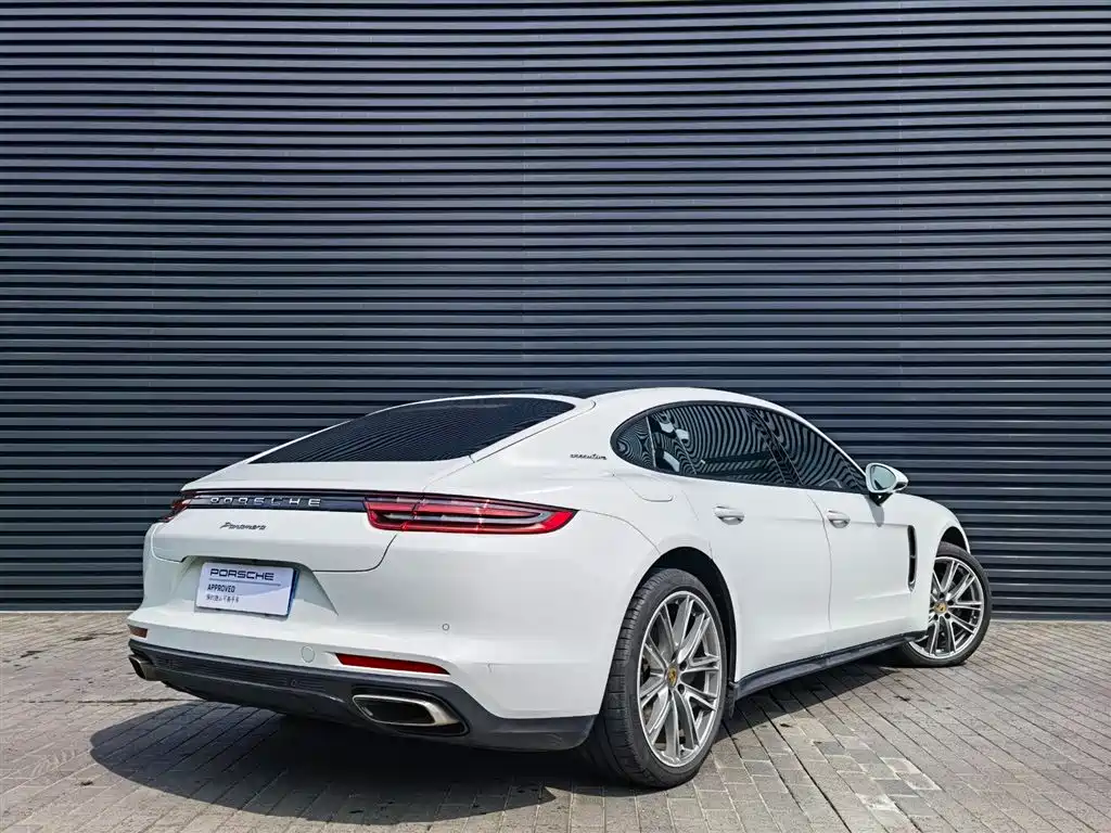 Porsche Panamera — фото 4