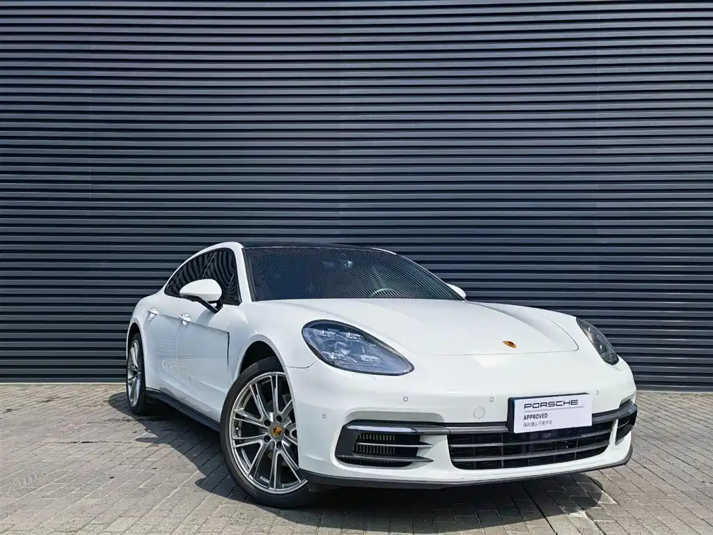 Porsche Panamera — фото 10