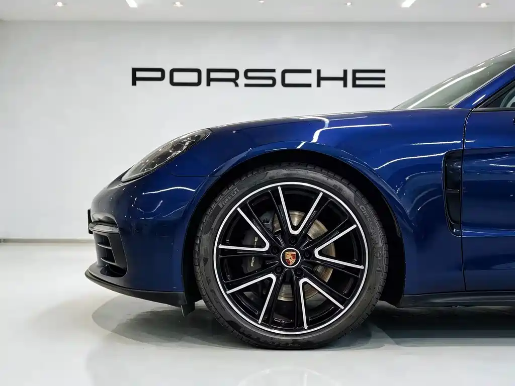 Porsche Panamera — фото 9