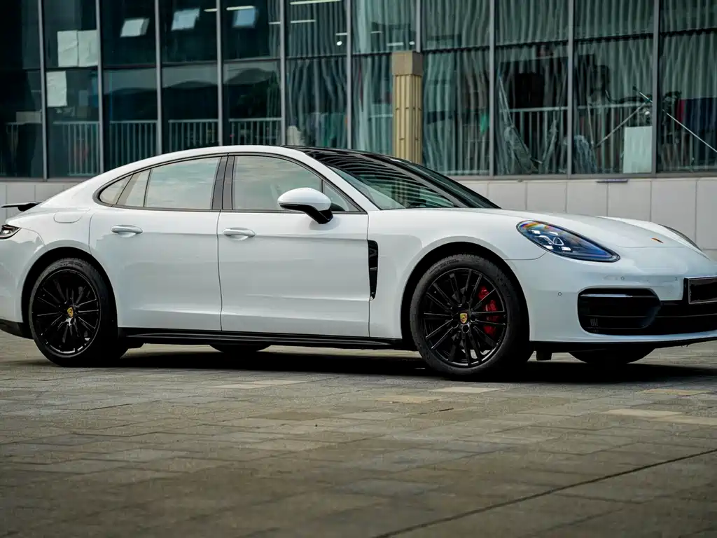 Porsche Panamera — фото 3