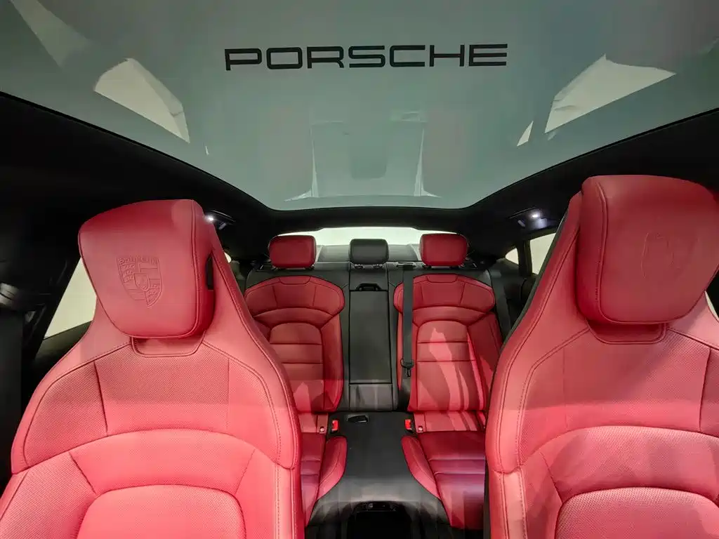 Porsche Taycan — фото 3