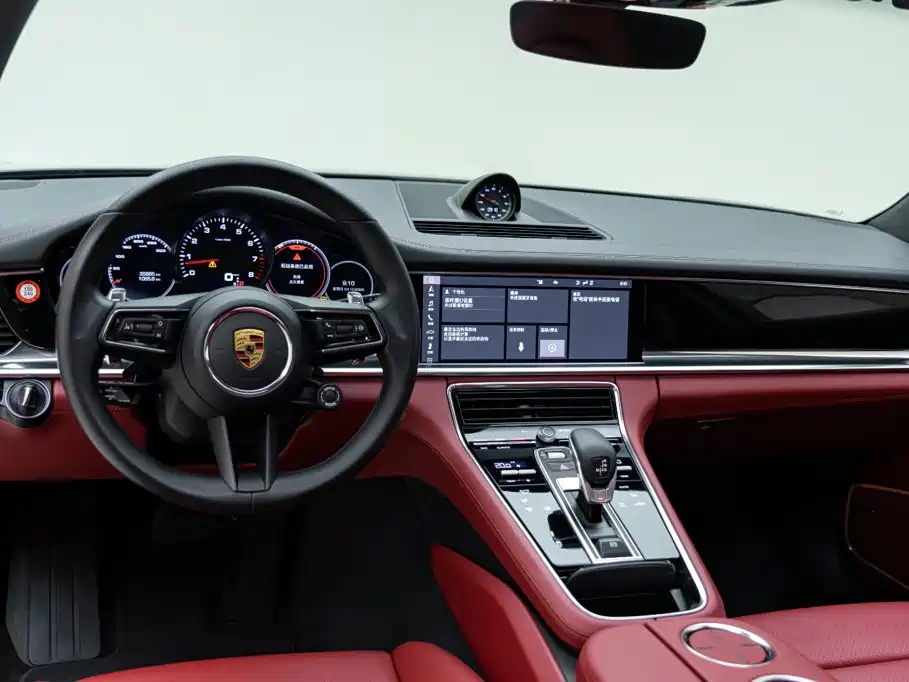 Porsche Panamera — фото 11