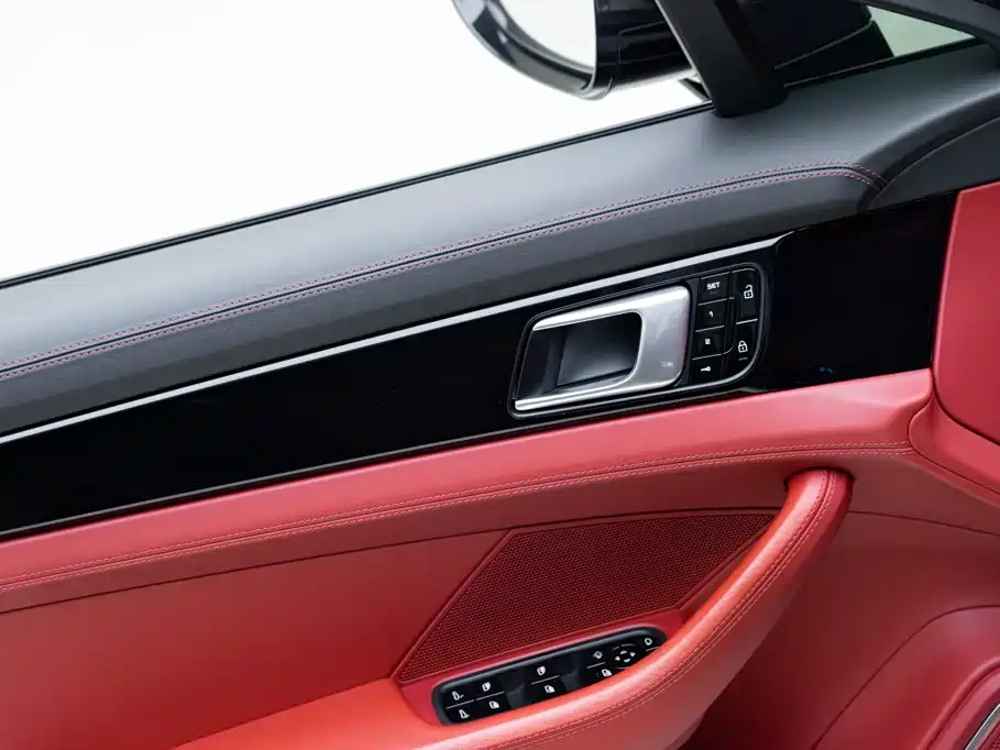 Porsche Panamera — фото 15