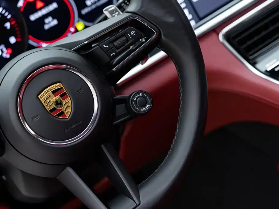 Porsche Panamera — фото 18