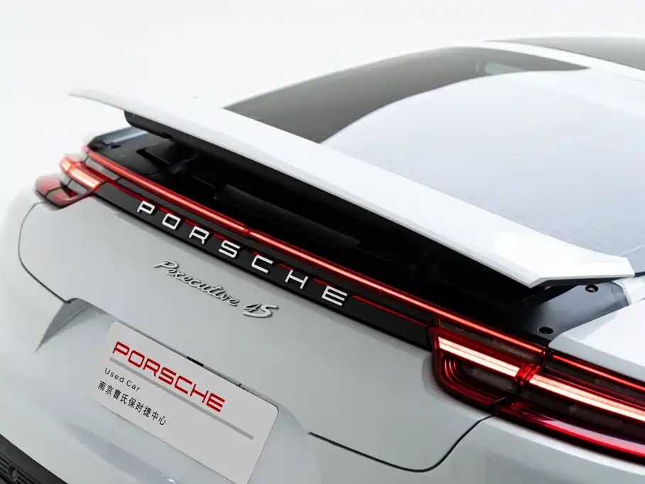 Porsche Panamera — фото 8