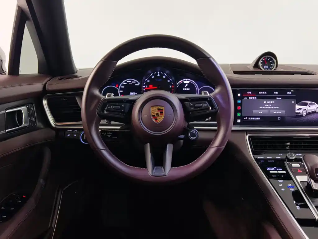 Porsche Panamera — фото 8