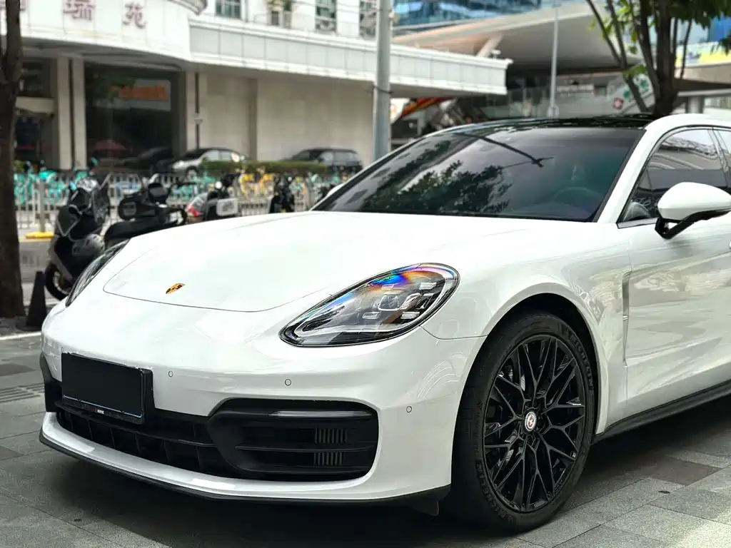 Porsche Panamera — фото 10