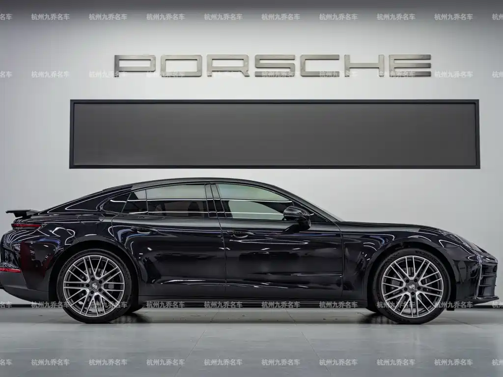 Porsche Panamera — фото 4