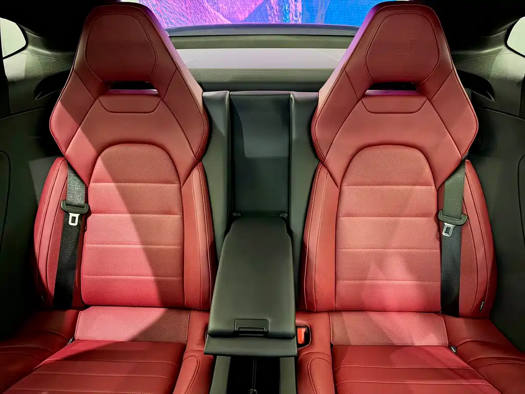 Porsche Panamera — фото 25