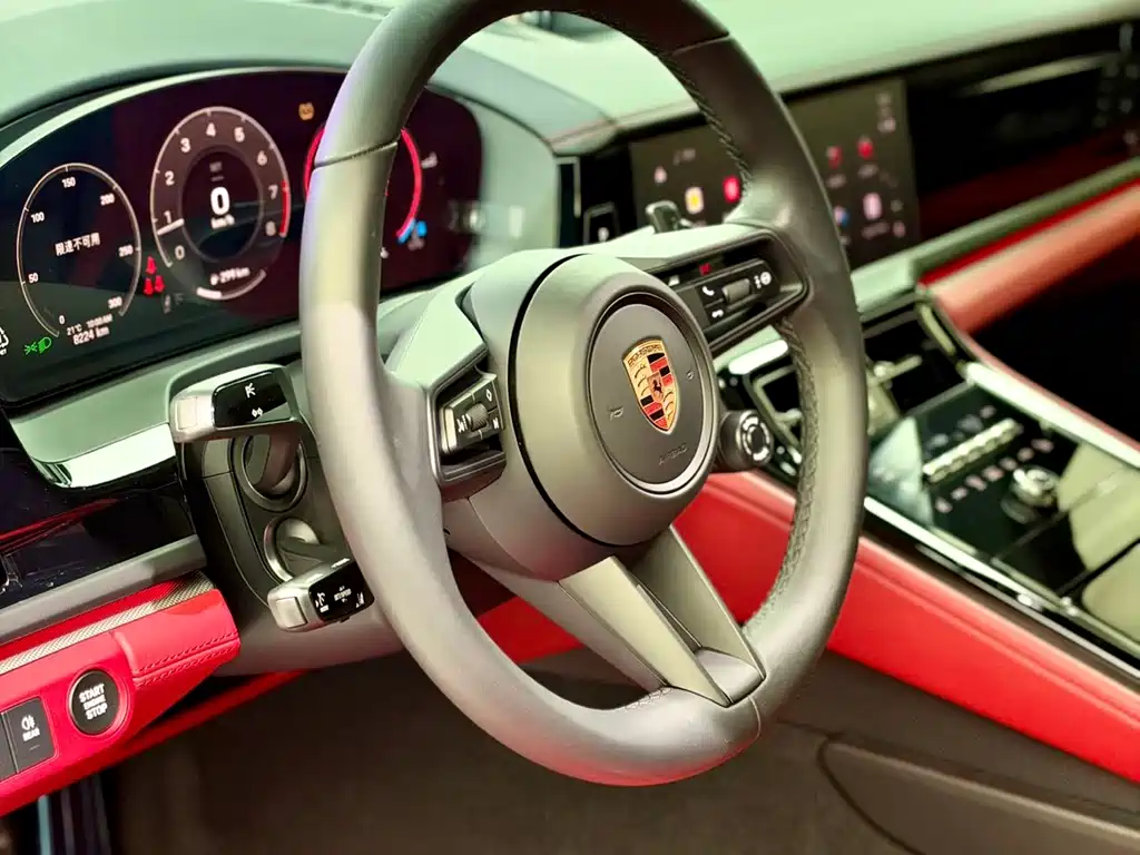 Porsche Panamera — фото 10