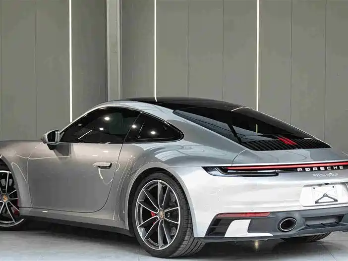 Porsche 911 — фото 7