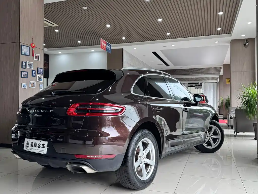 Porsche Macan — фото 2