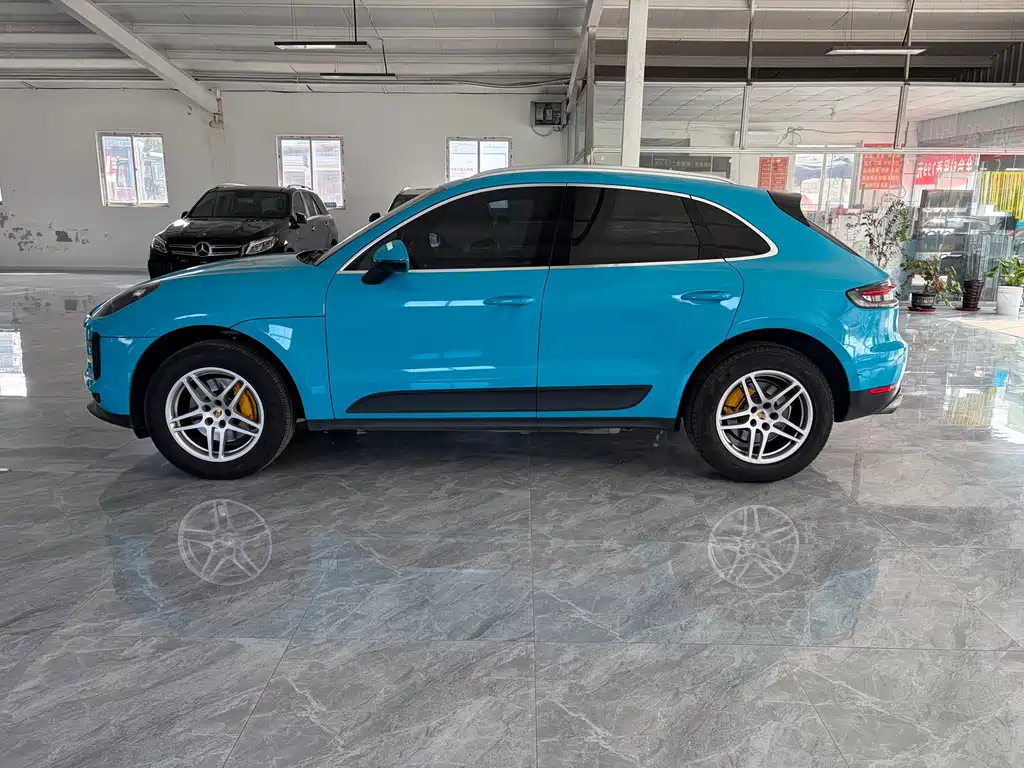 Porsche Macan — фото 3